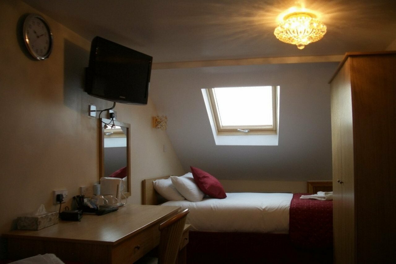 Фото Britannia Inn Hotel