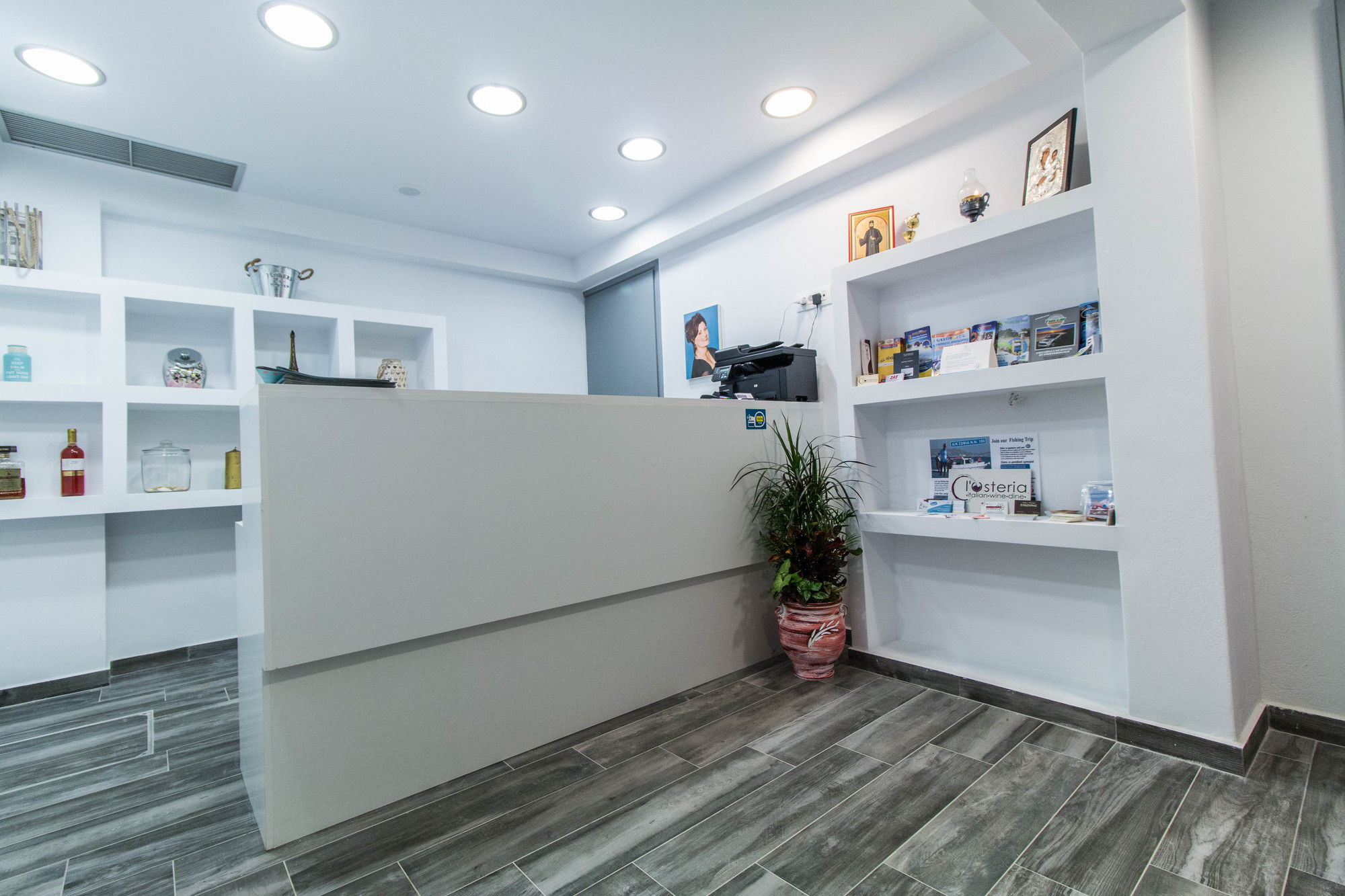 Фото Margaret of Naxos