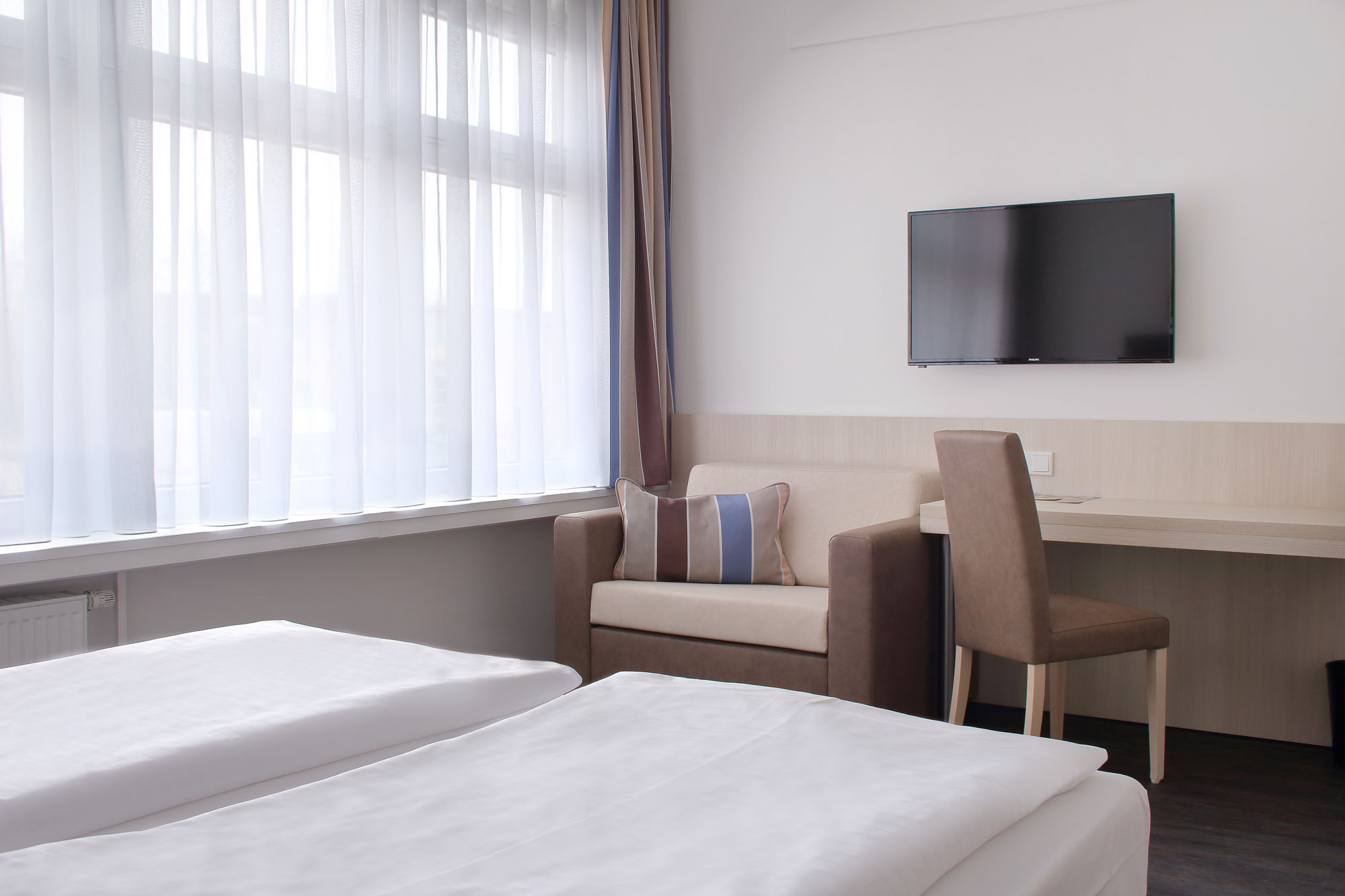 Фото Viva Hotel Lübeck