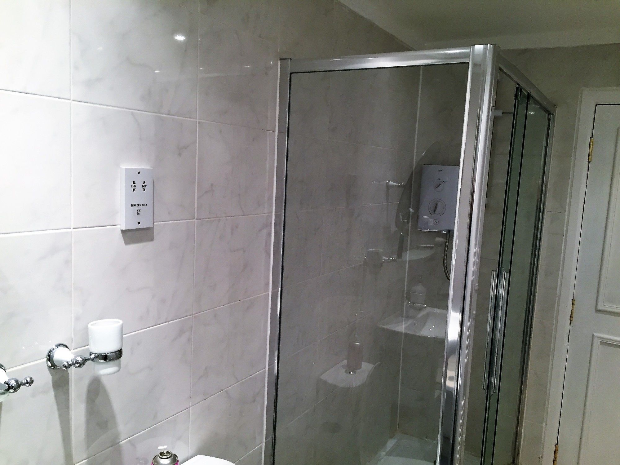 Фото 16 Pilrig Guest House