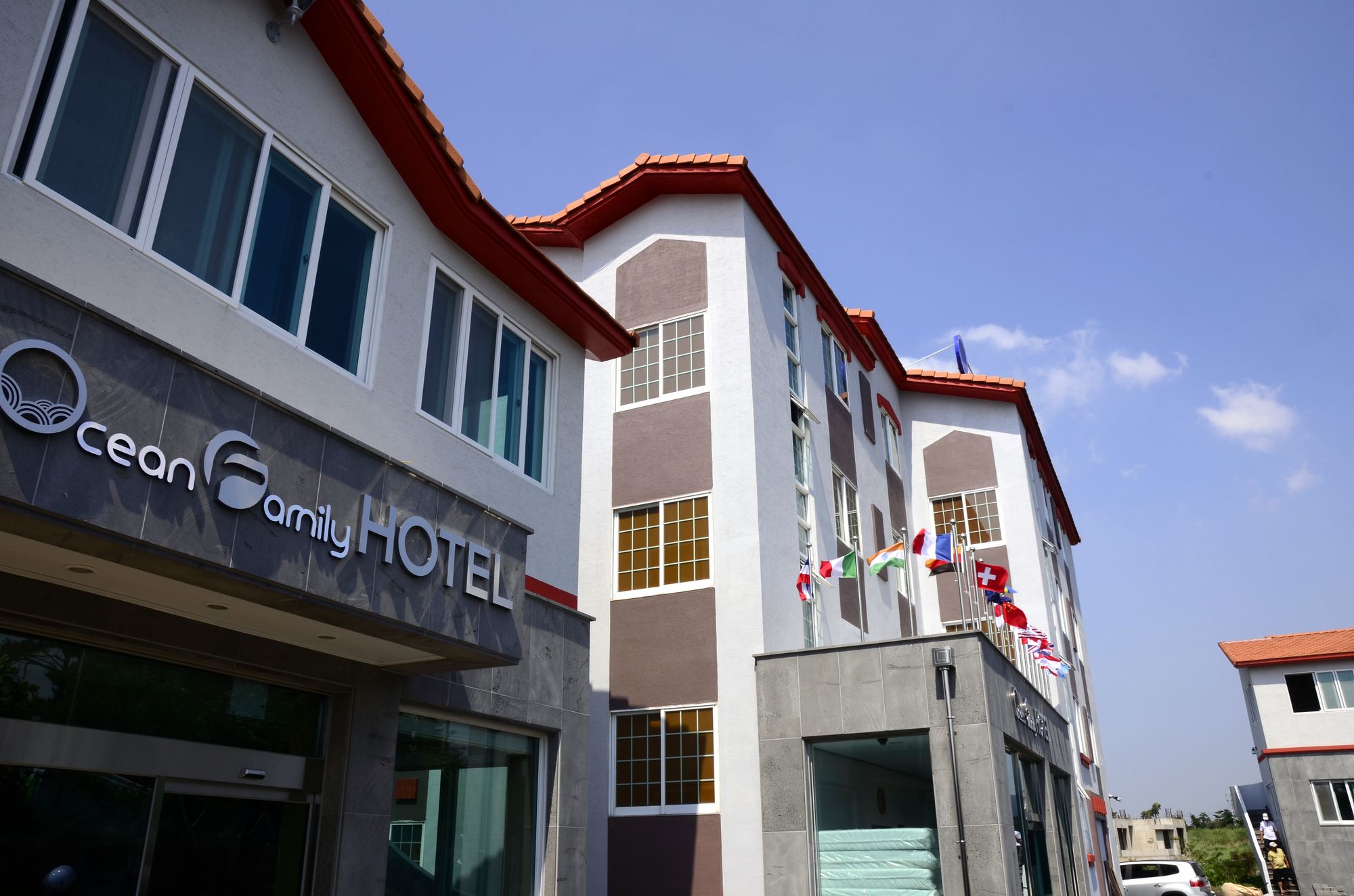 Фото Jeju Ocean Family Hotel