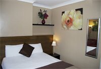 Фото Villaggio Hotel & Restaurant