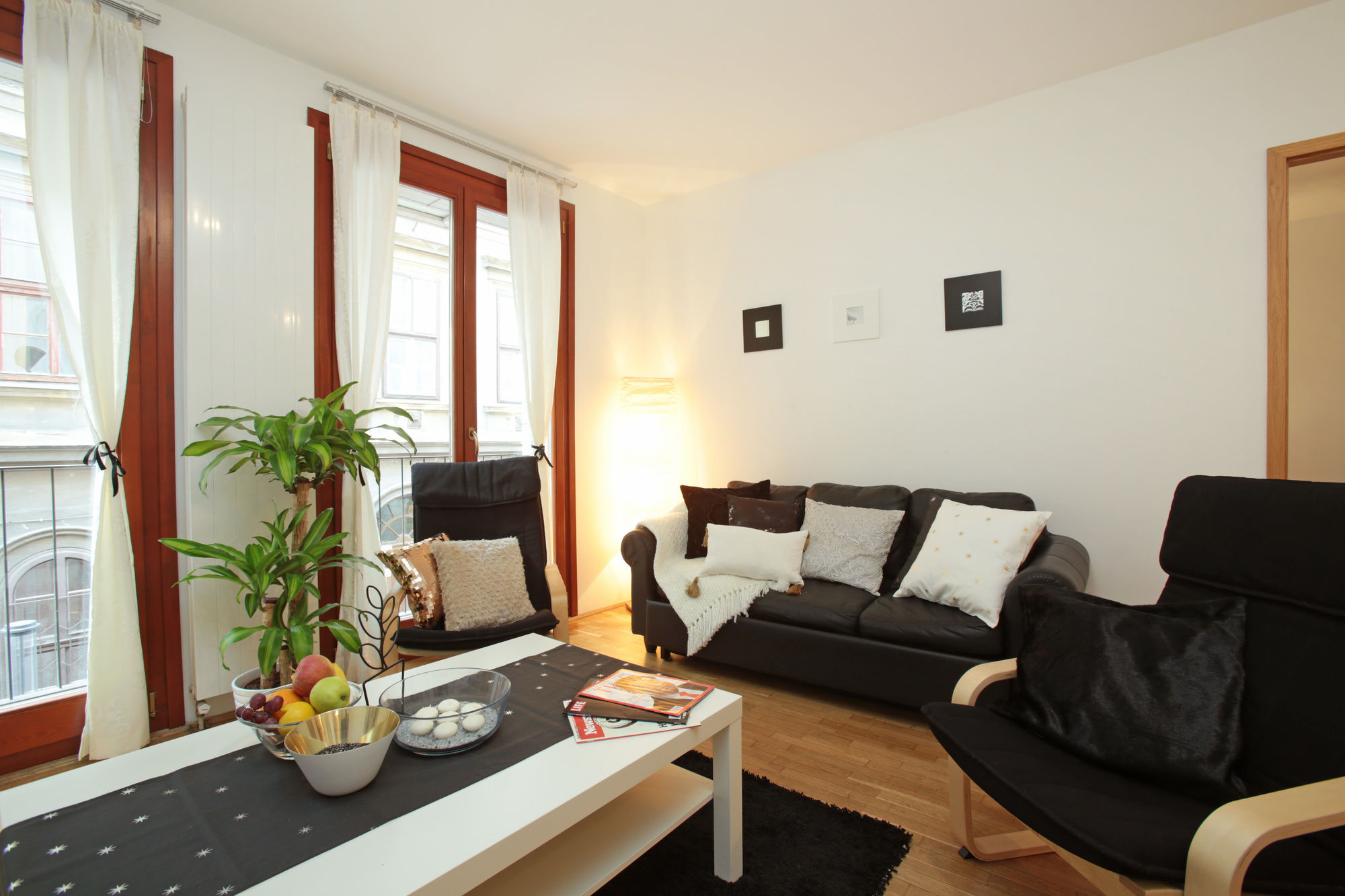 Фото Avantgarde Apartments