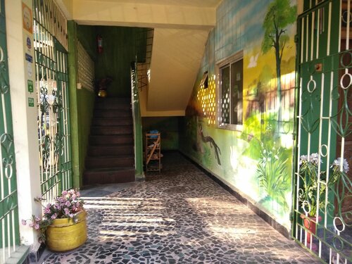 Гостиница Jes Guest House в Мажорде