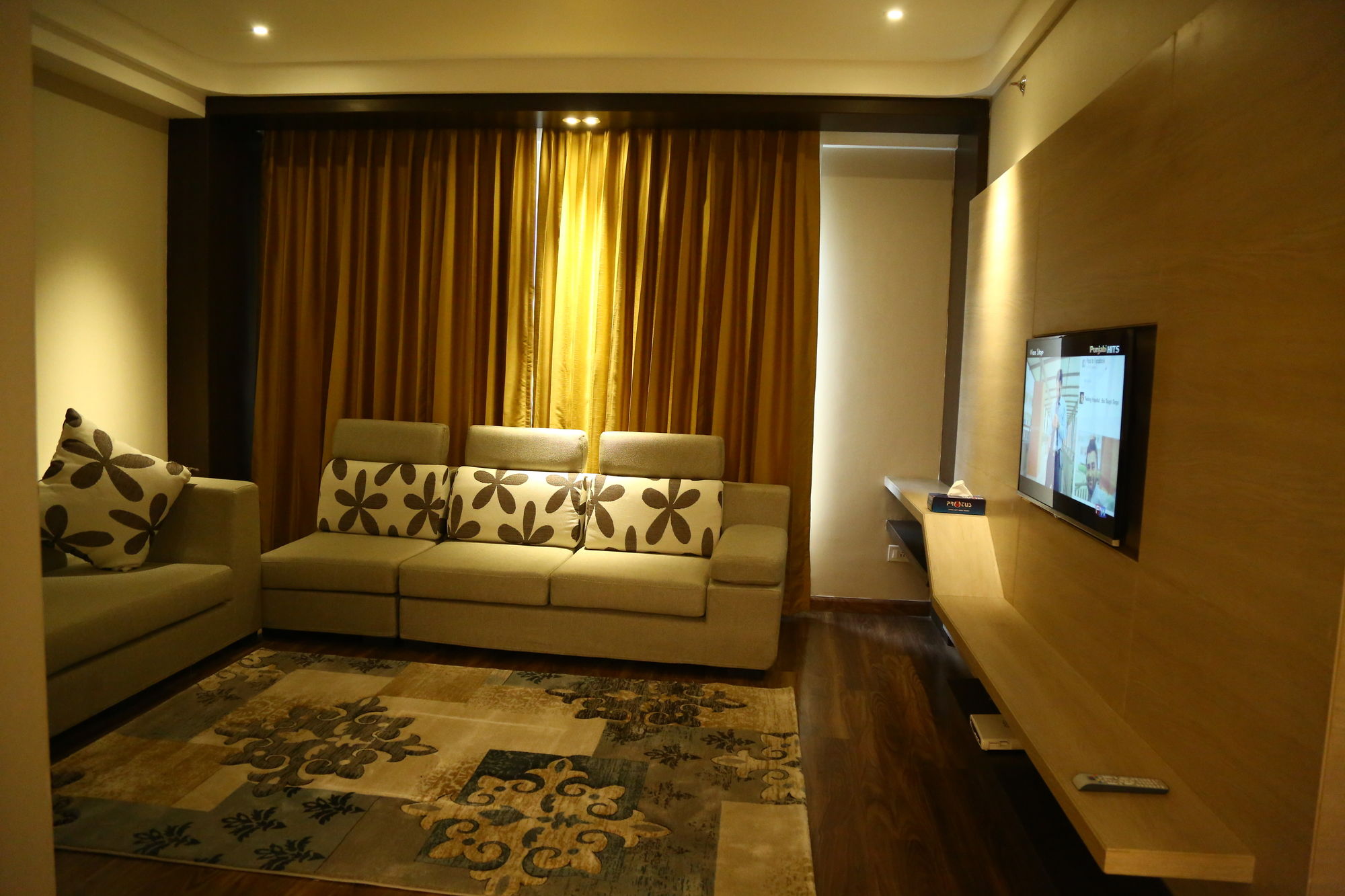 Фото The Fern Residency Amritsar