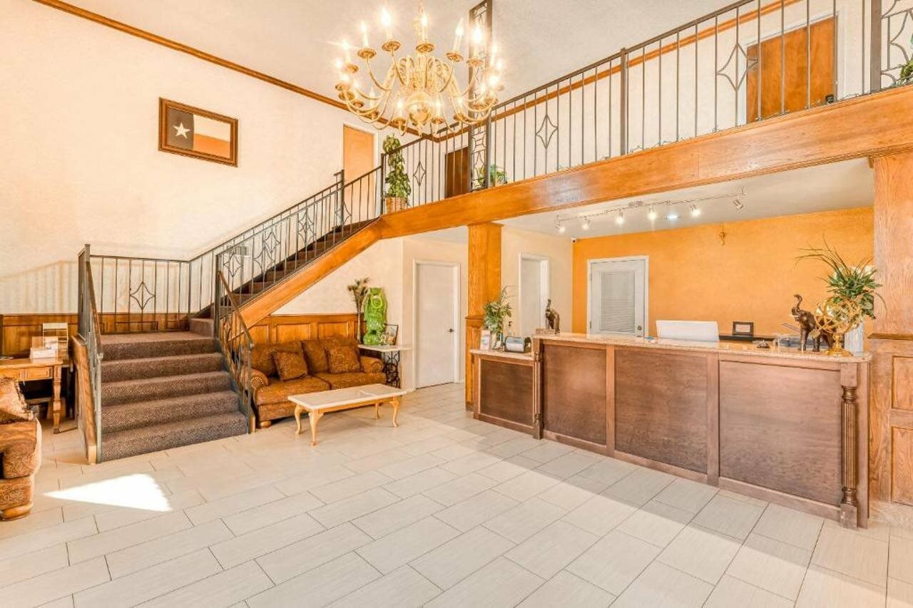 Фото Oyo Hotel Jefferson Tx Hwy 59