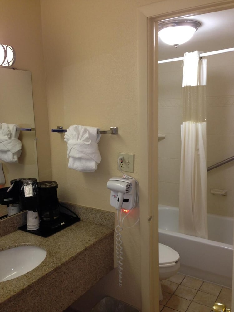 Фото Americas Best Value Inn Orlando