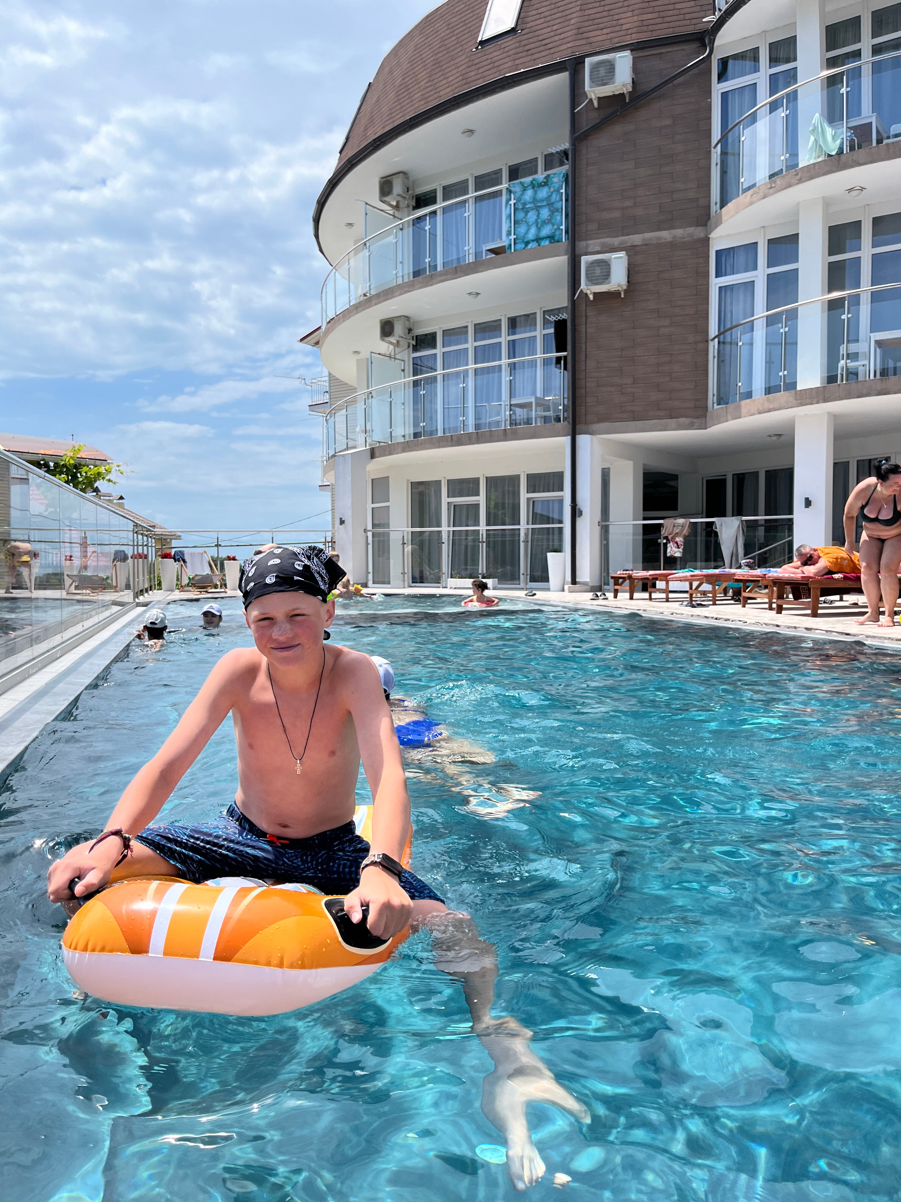 Фото Мелия family