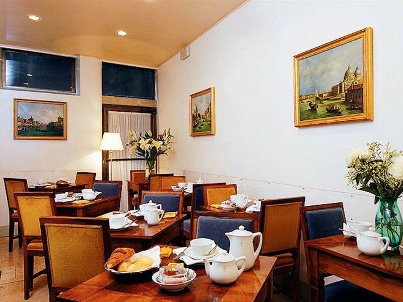 Фото Hotel San Zulian 