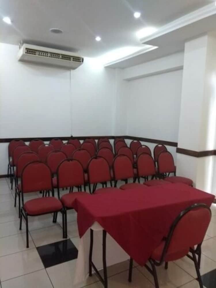 Фото Panorama Tower Hotel