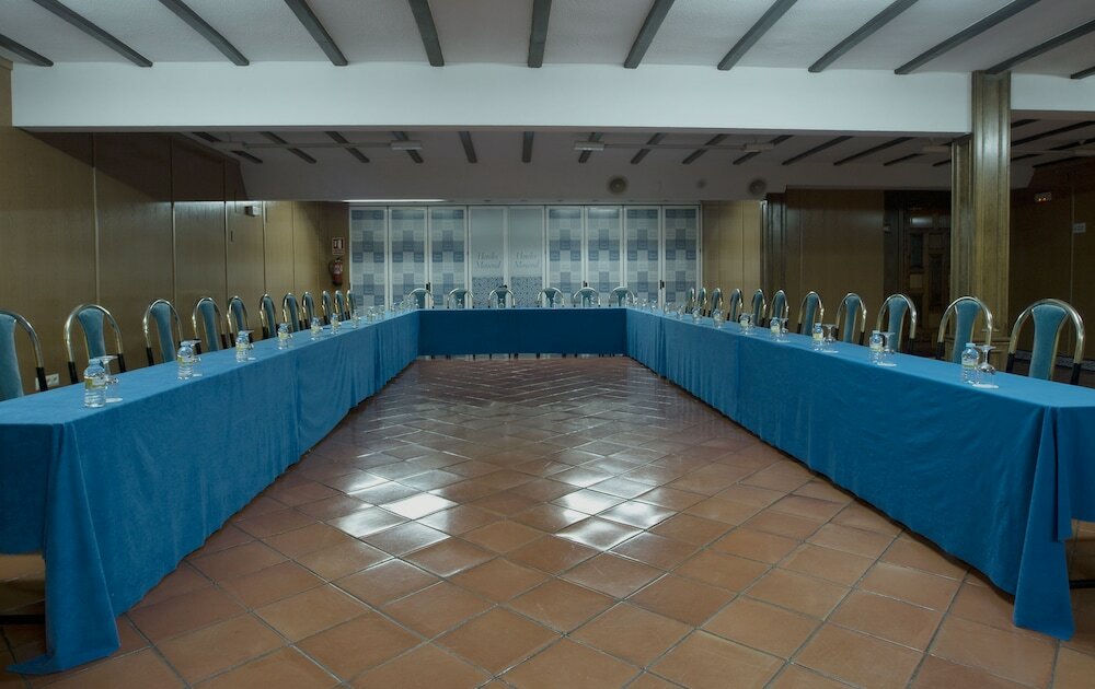 Фото María Cristina Hotel