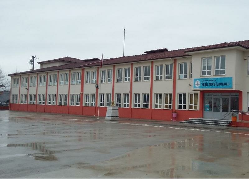Primary school Yesiltepe Primary School, Erenler, photo