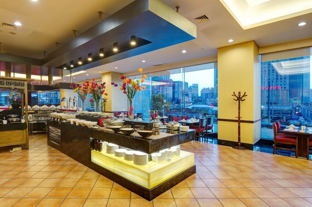 Фото Grand Continent International Hotel