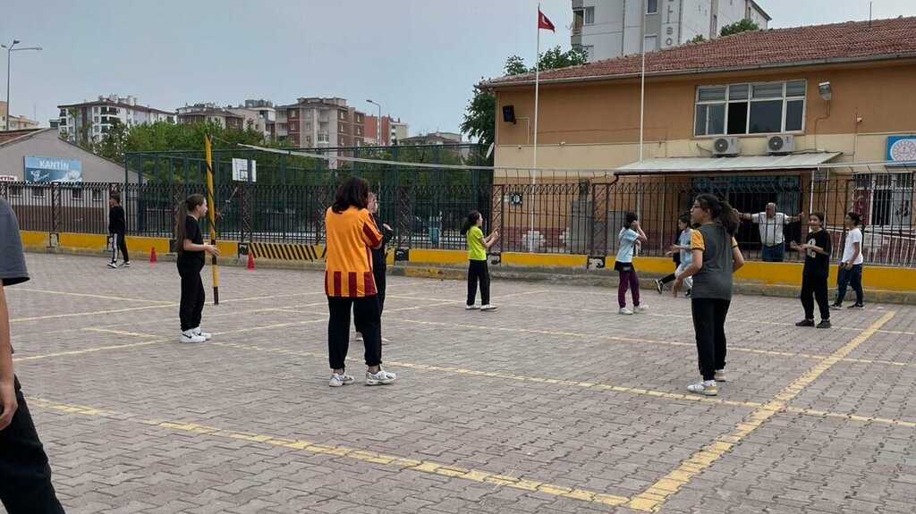 Primary school Cevdet Sunay School, Kayseri, photo
