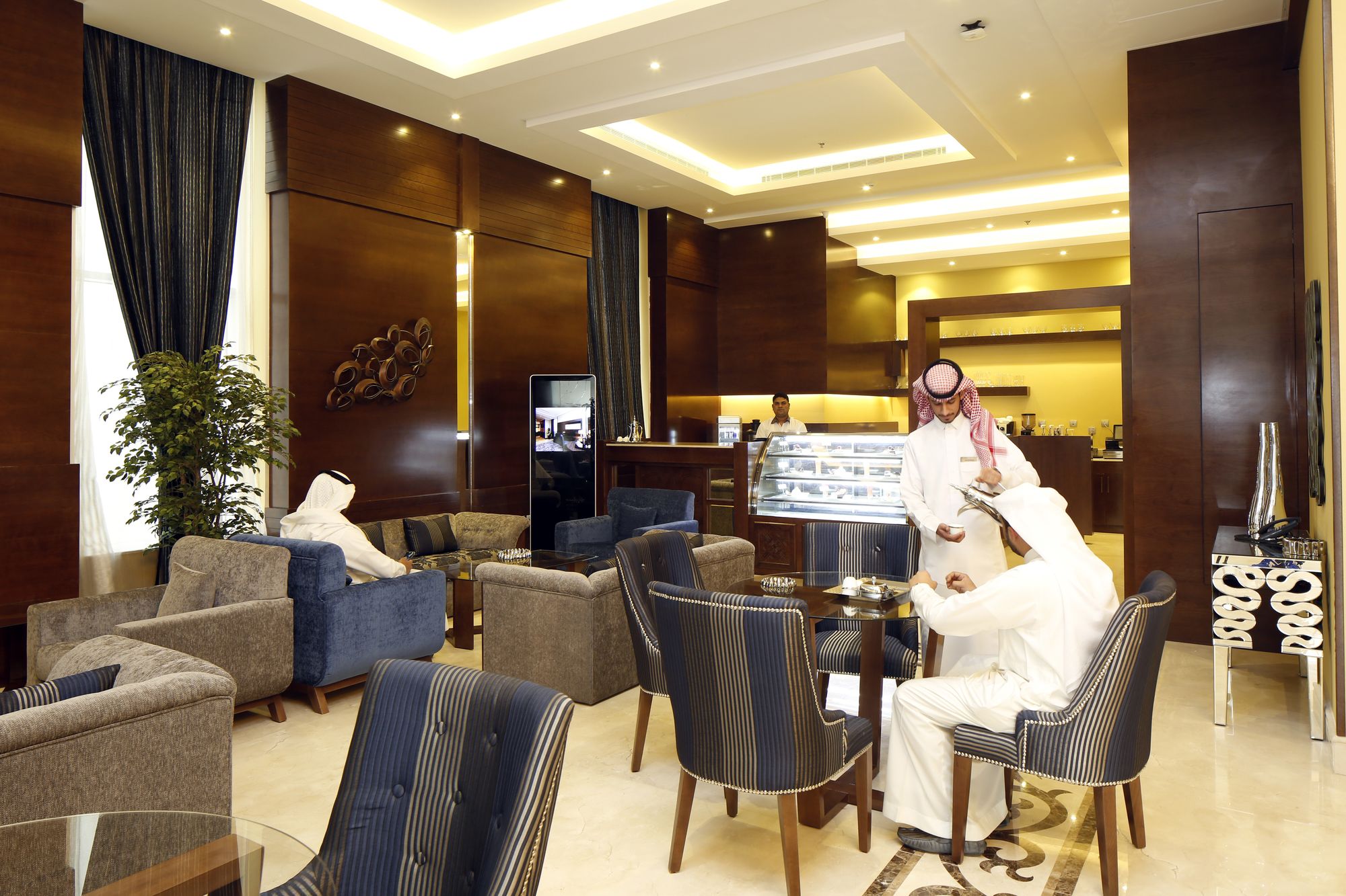 Фото Swiss International Royal Hotel Riyadh