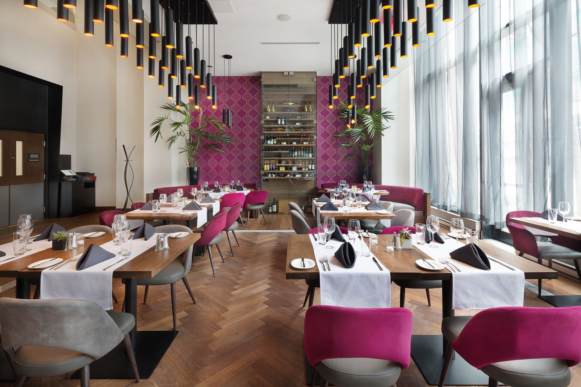 Фото Hôtel AC Montréal Centre ville