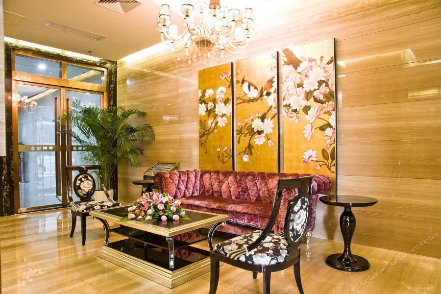 Фото Fuqinglong Huatian Holiday Hotel