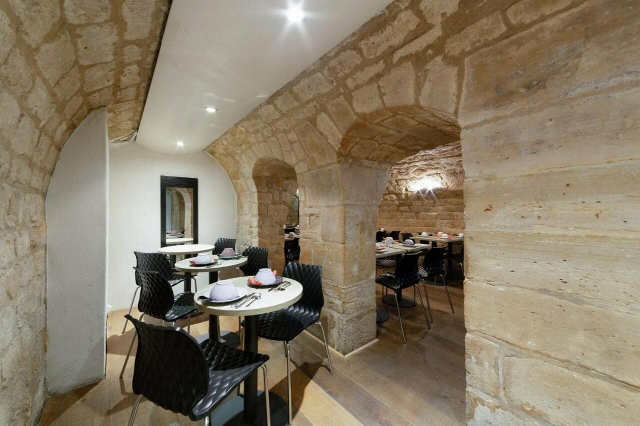 Фото Hôtel Moris