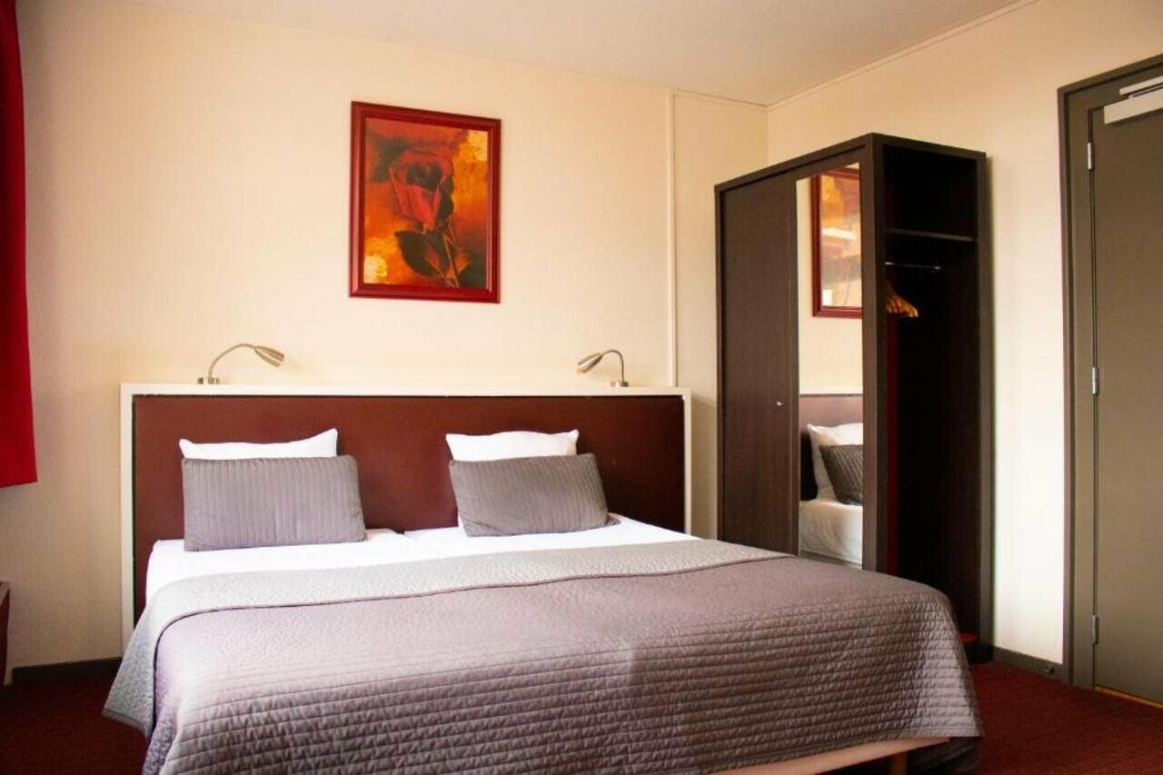 Фото Tulip Inn Heerlen City Centre