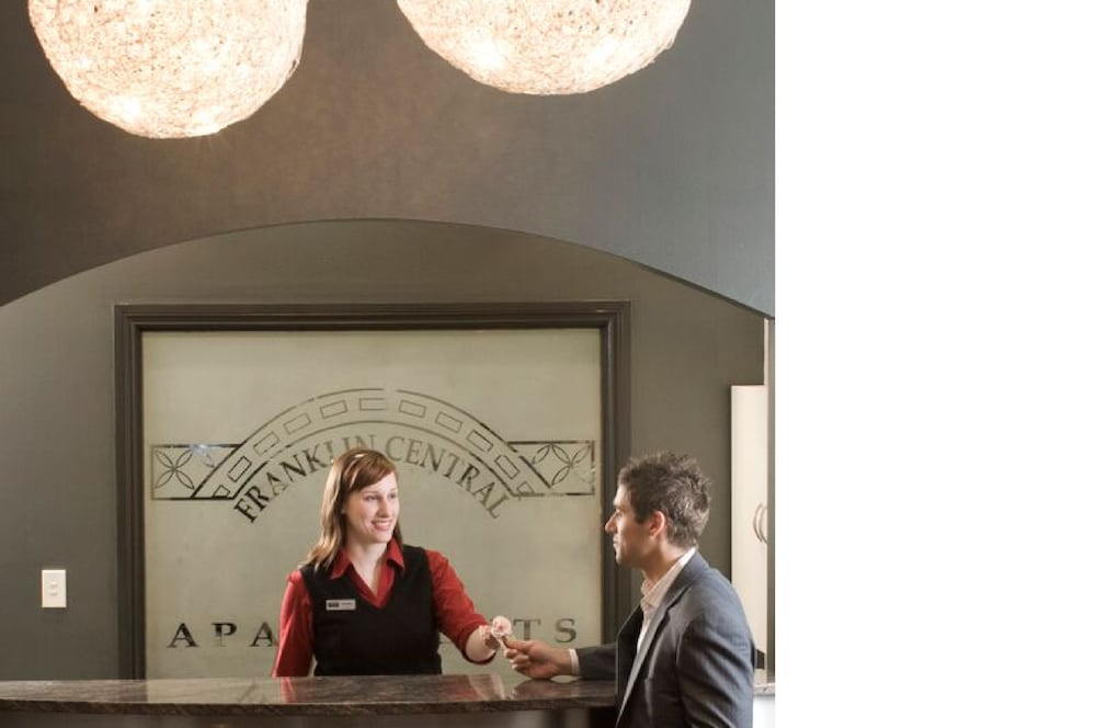 Фото Franklin Central Apartments