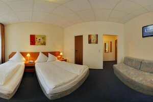 Гостиница Hotel Lumen am Hauptbahnhof