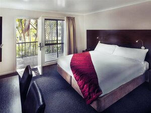 Mercure Townsville (166 Woolcock Street Currajong QLD 4810 ), hotel