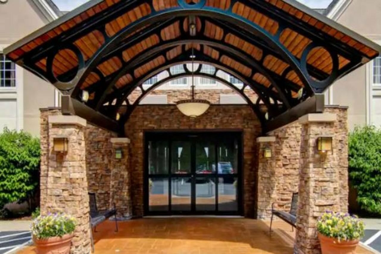 Фото Homewood Suites by Hilton Stratford