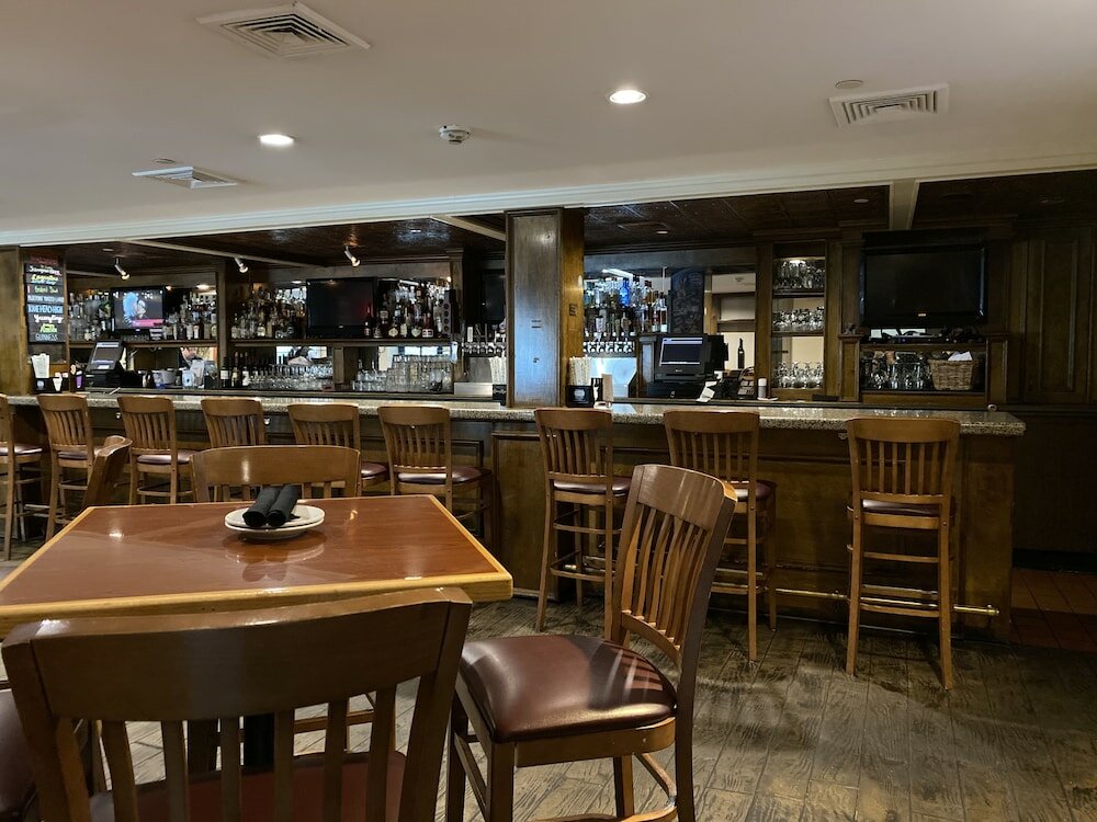 Фото The Grand Summit Hotel