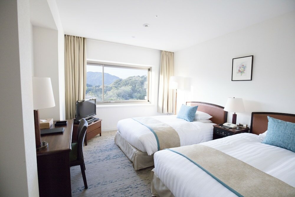 Фото Shimoda Tokyu Hotel