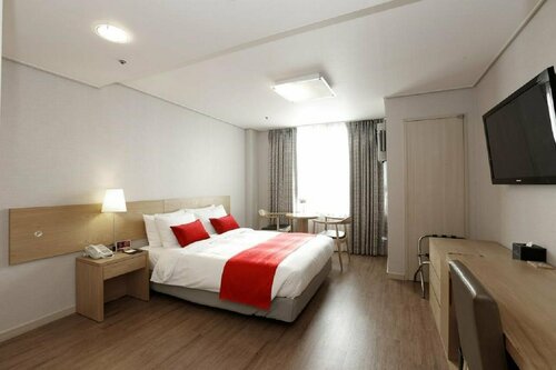 Гостиница Ramada by Wyndham Seoul Dongdaemun в Сеуле