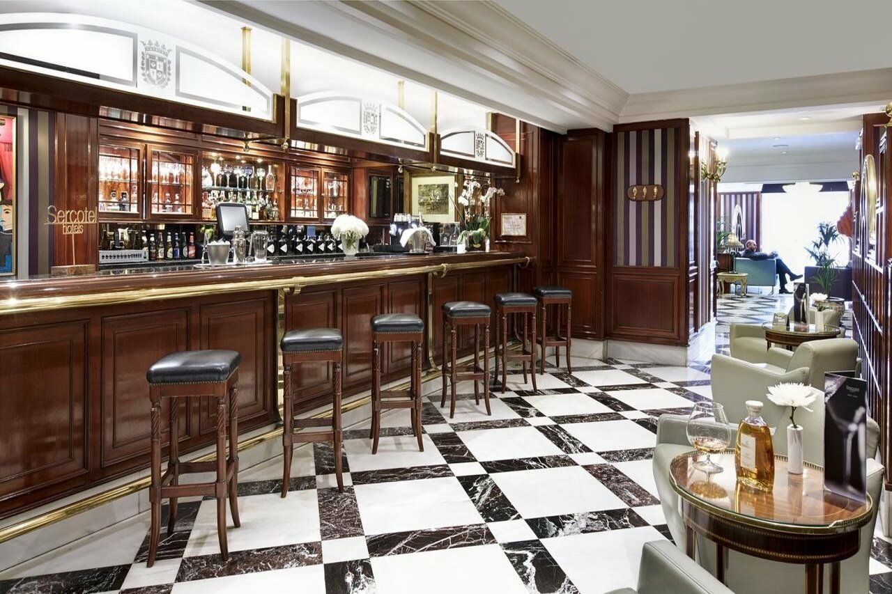 Фото Отель Sercotel Gran Hotel Conde Duque
