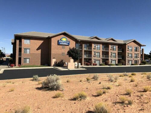 Гостиница Days Inn & Suites by Wyndham Page Lake Powell в Пейдже