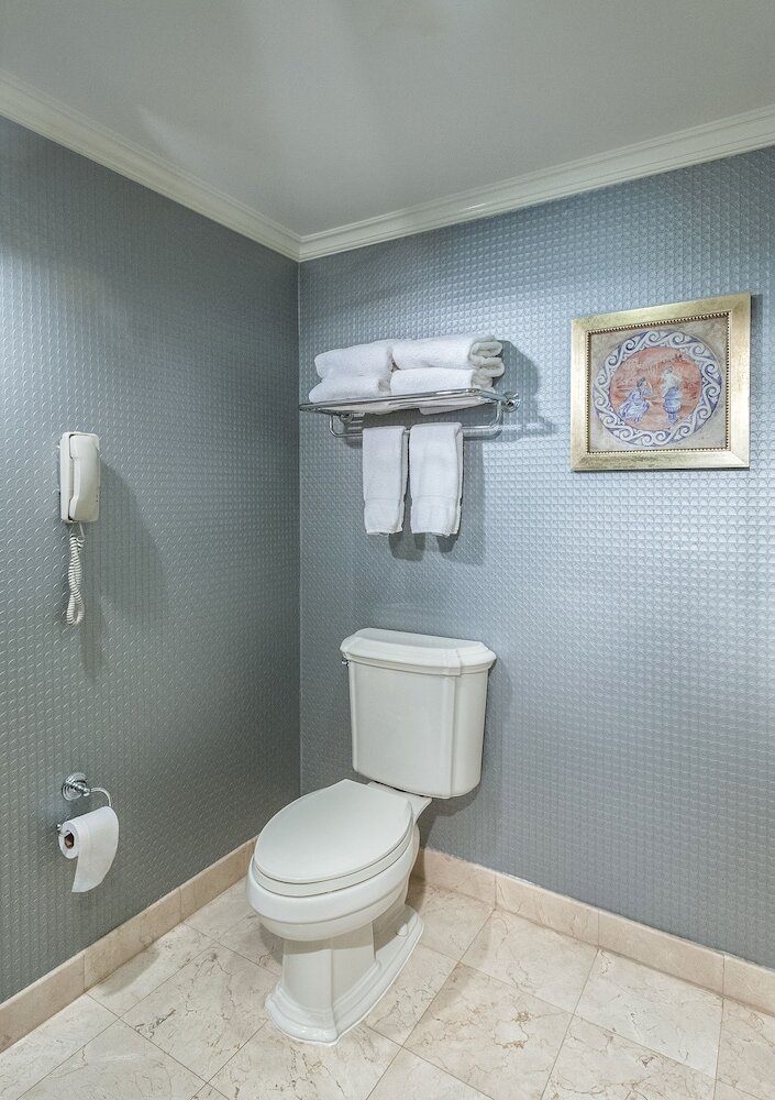 Фото The Inn At Fox Hollow Hotel