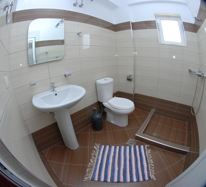 Фото Atlantis Hotel & Apartments