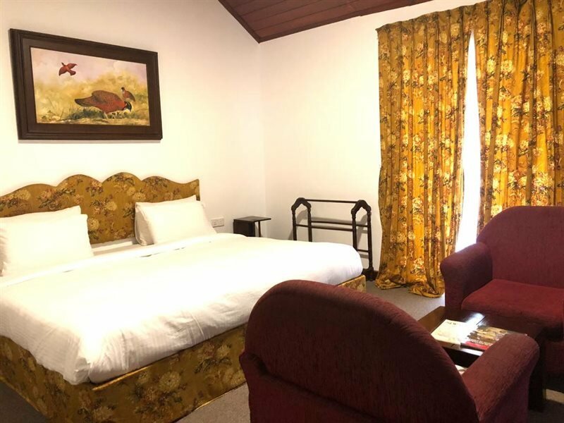 Фото Tea Bush Hotel - Nuwara Eliya