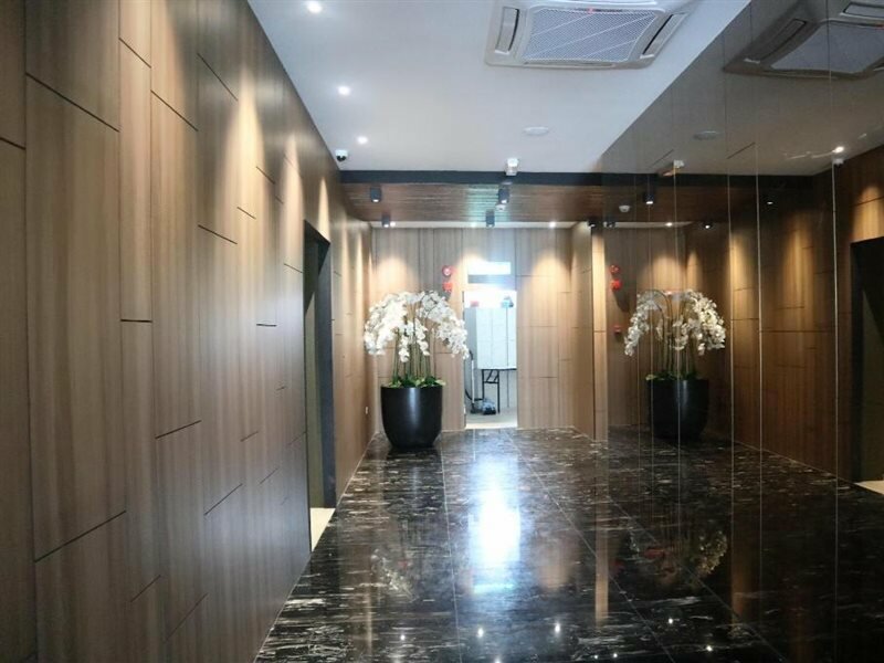 Фото Roxy Hotel Padungan