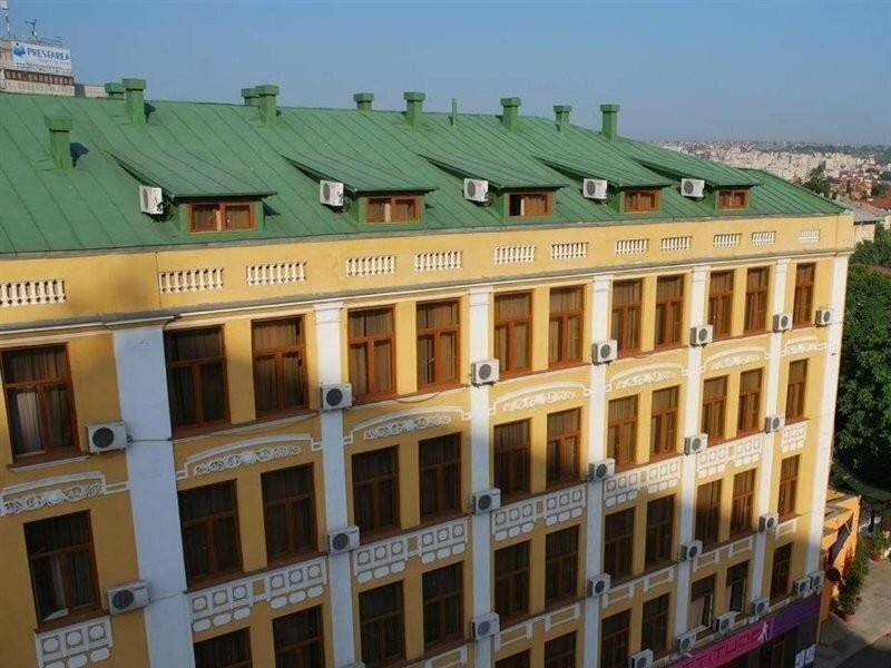 Фото отеля 2