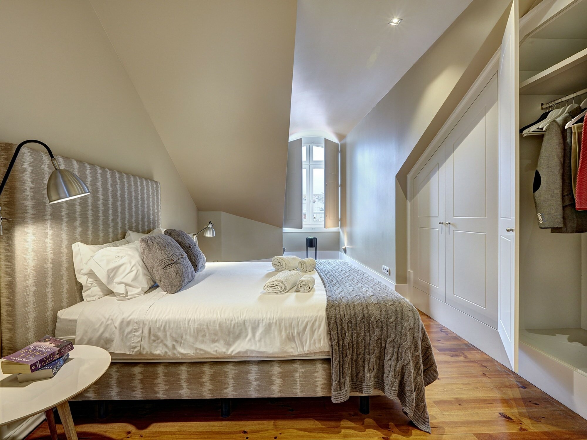 Фото Lisbon Canaan Boutique Apartments Gaivotas