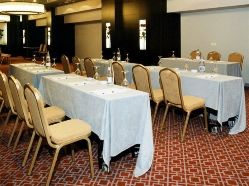 Фото Hotel Silken Coliseum