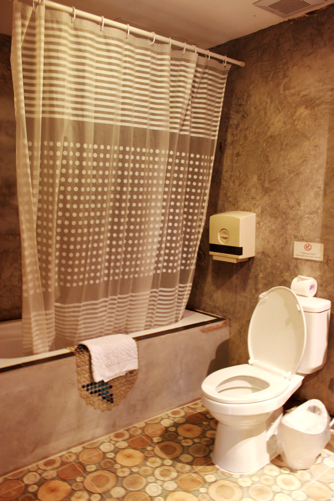 Фото Hua Hin White Sand Hotel