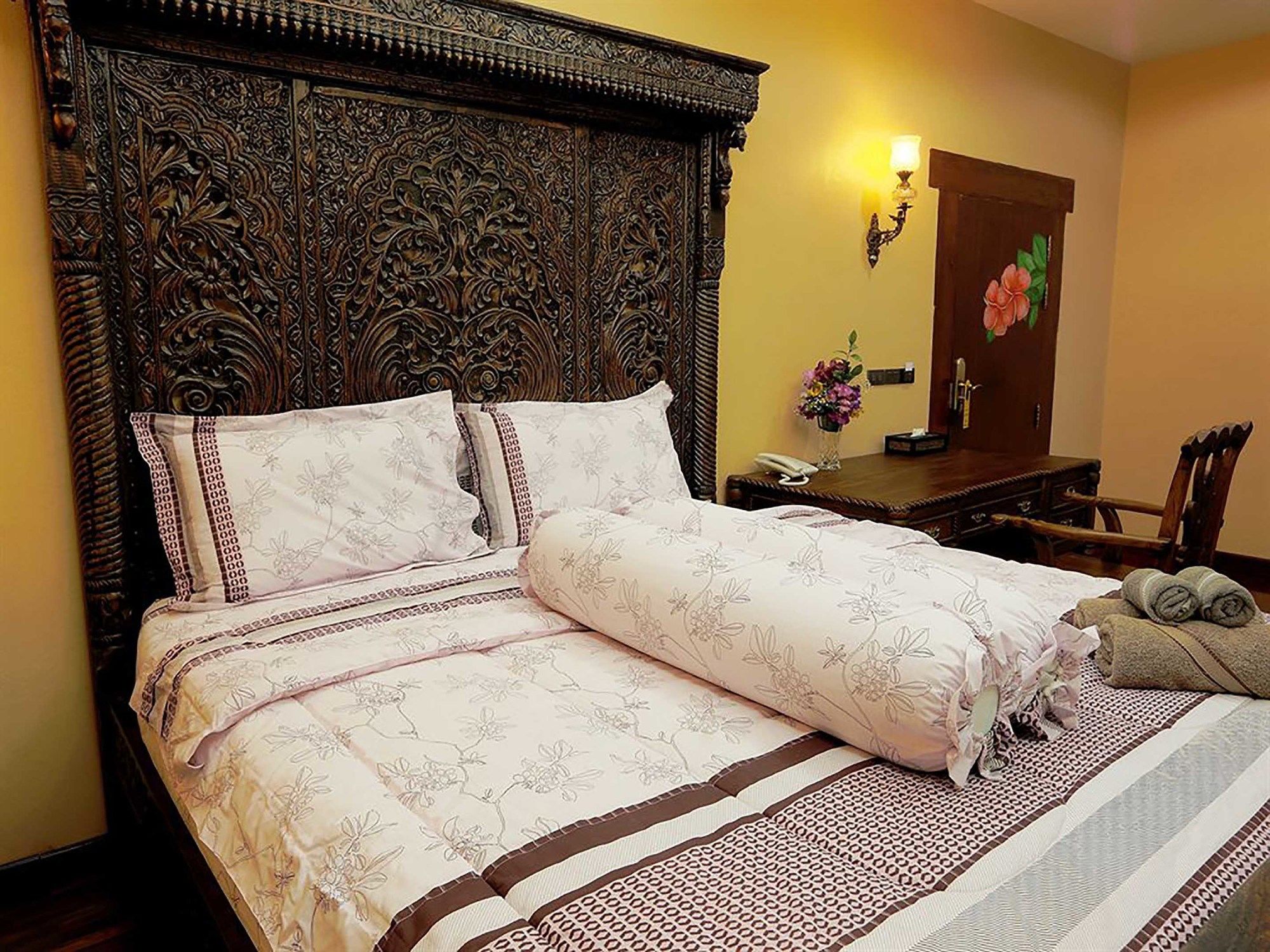 Фото At Chiang Mai Hotel