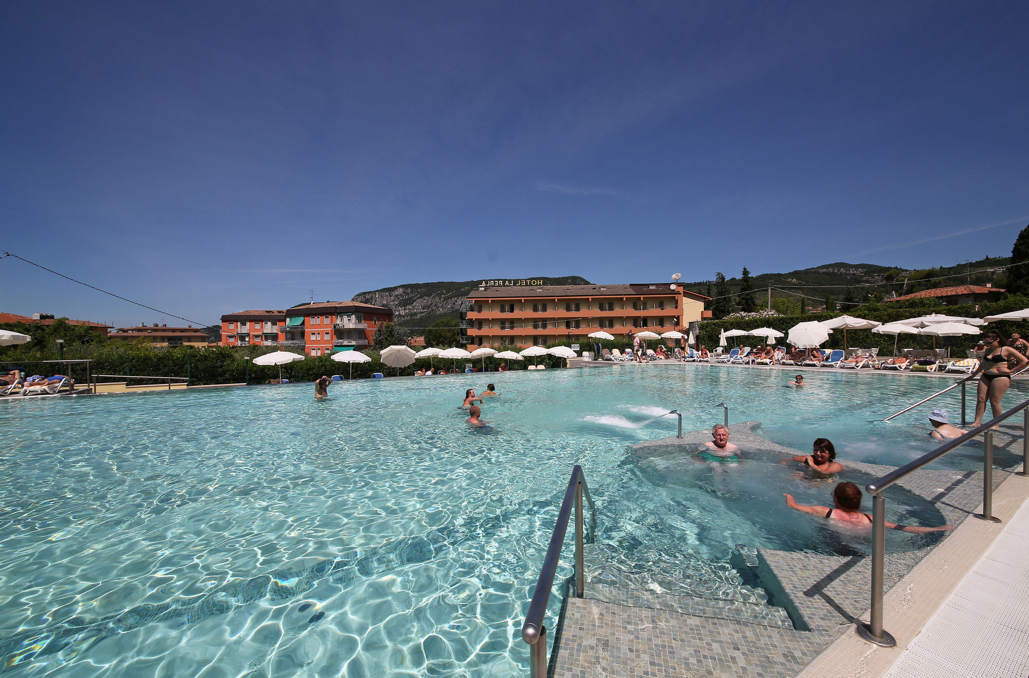 Фото Bike Hotel La Perla