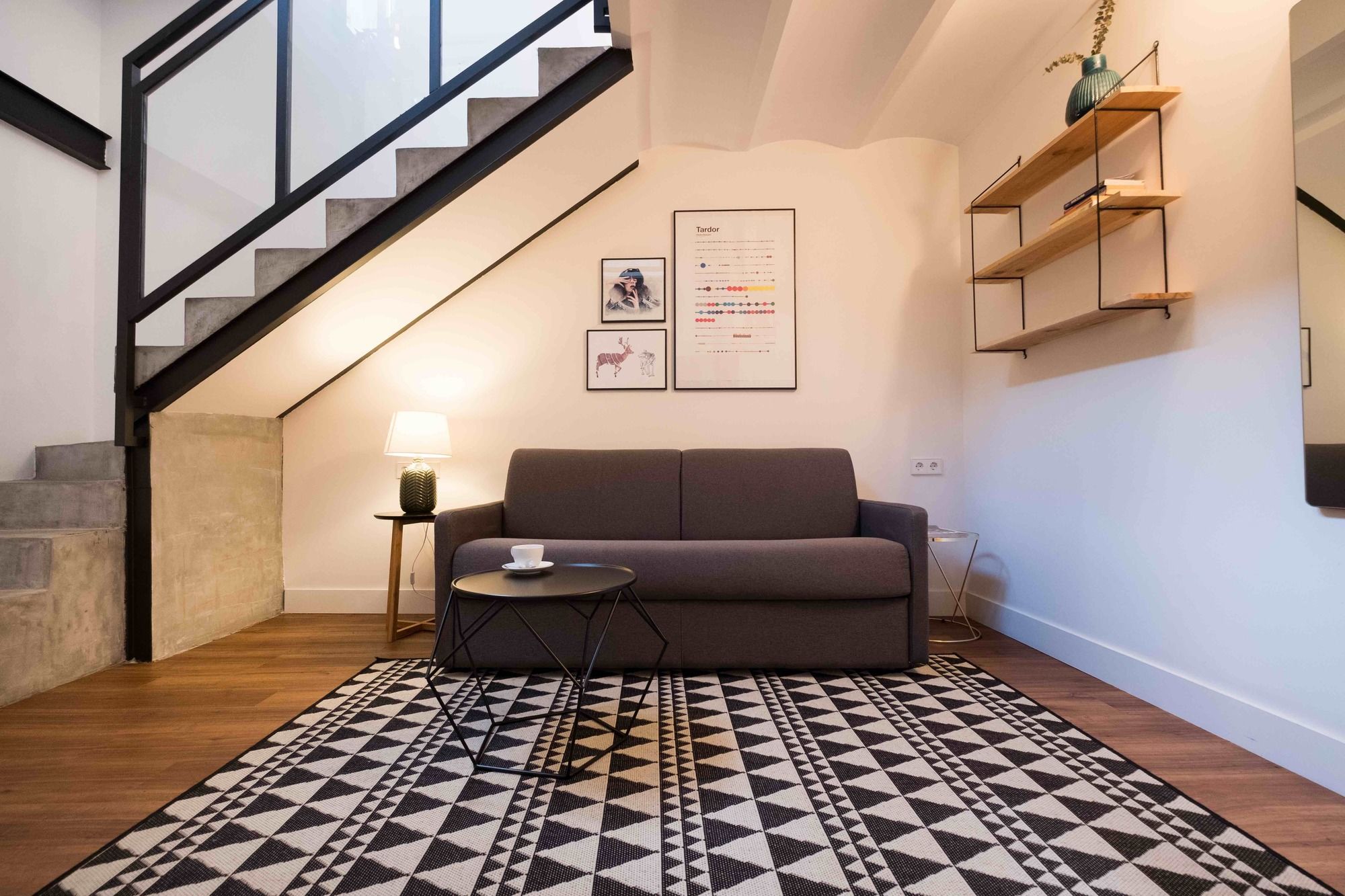 Фото Magatzem 128