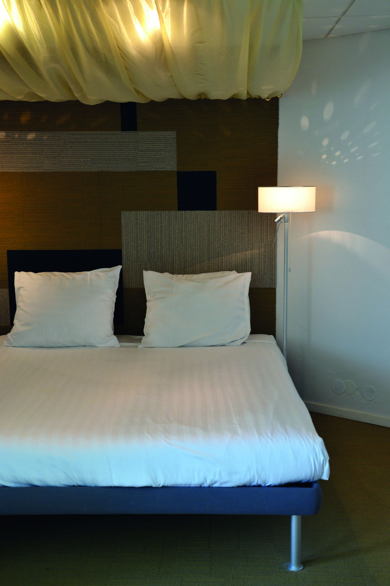 Фото Fletcher Hotel - Restaurant Carlton