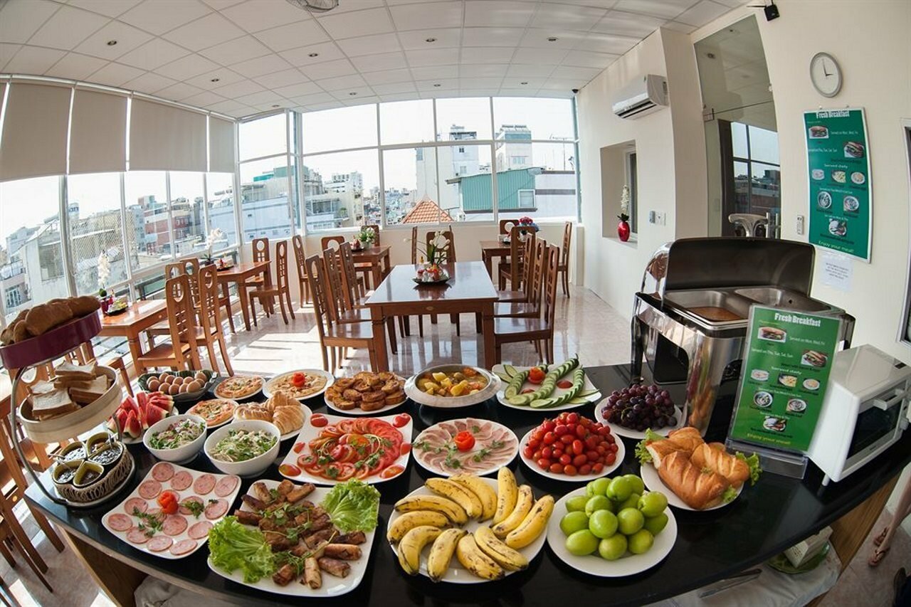 Фото Eden Garden Hotel