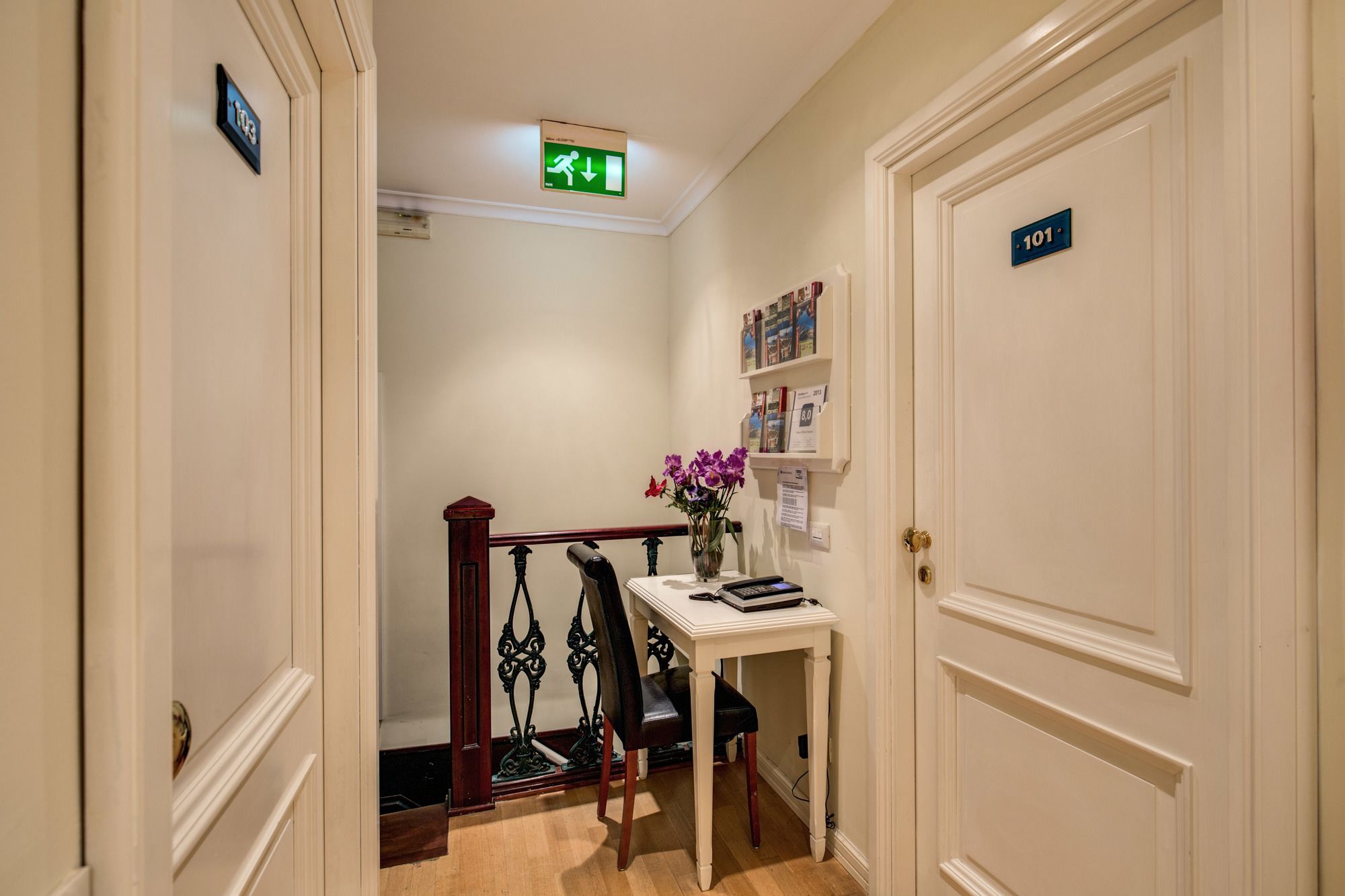 Фото Flann O'Brien Rooms