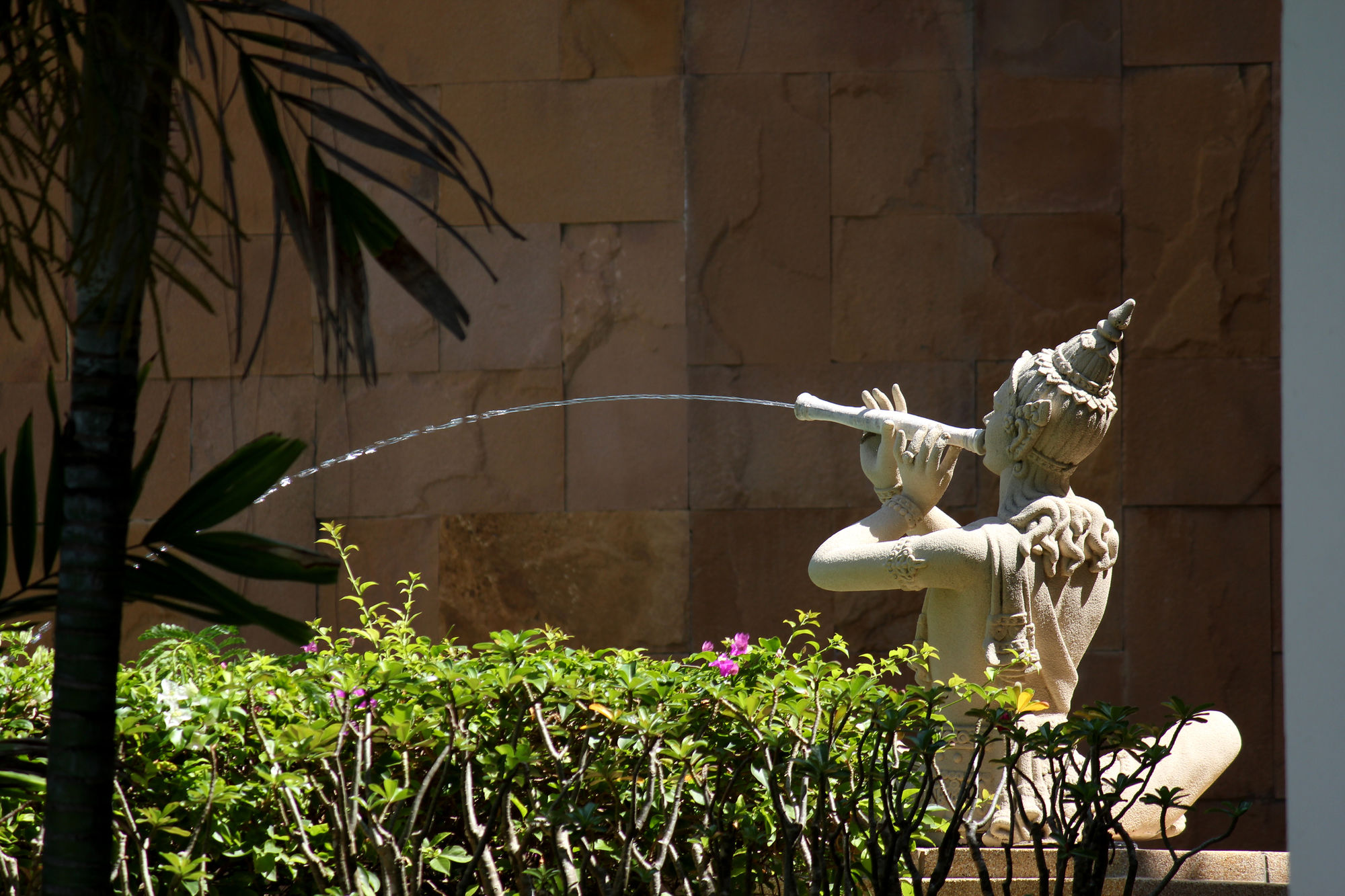 Фото Andaman White Beach Resort