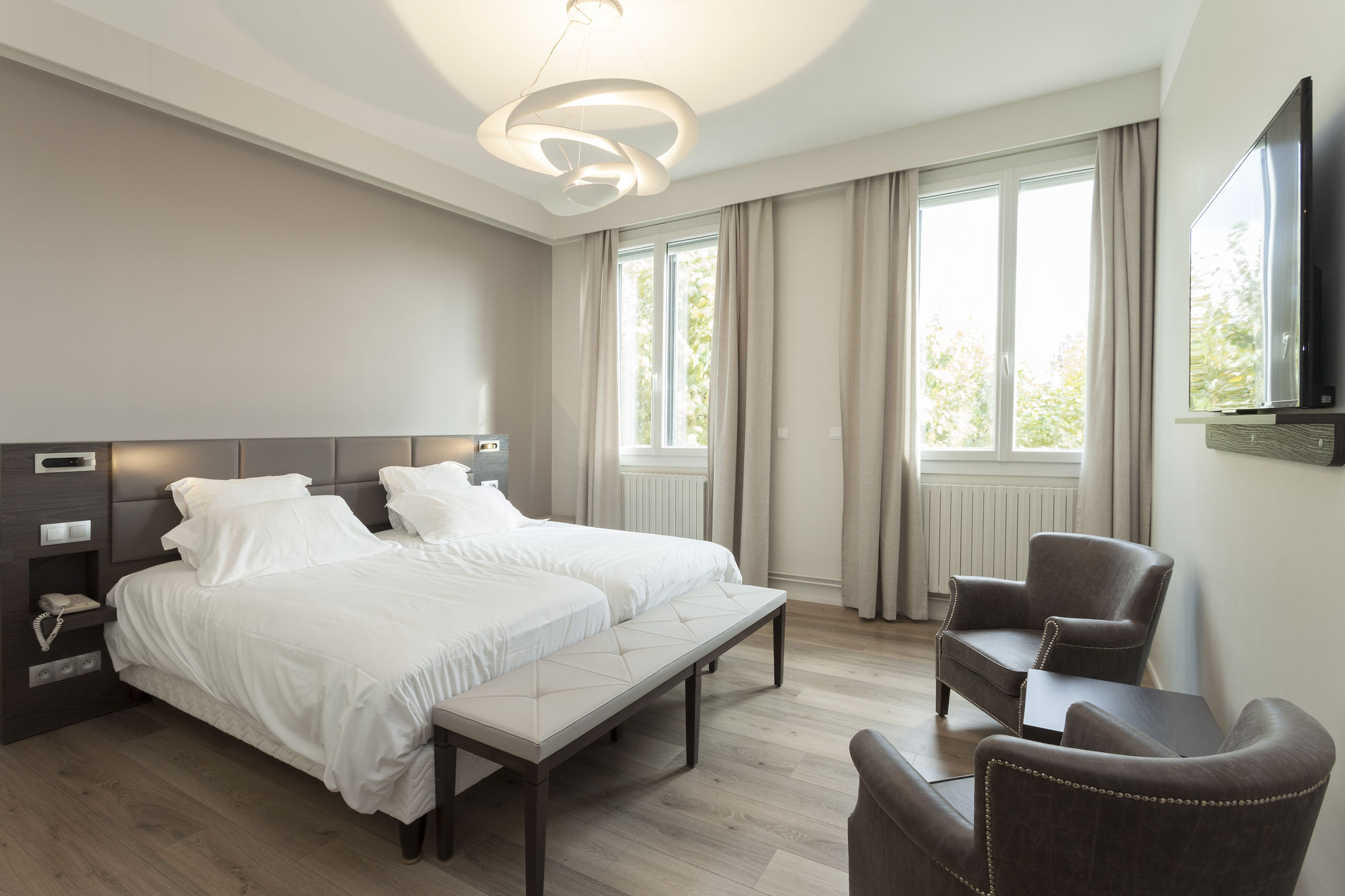 Фото Negrecoste Hôtel & SPA