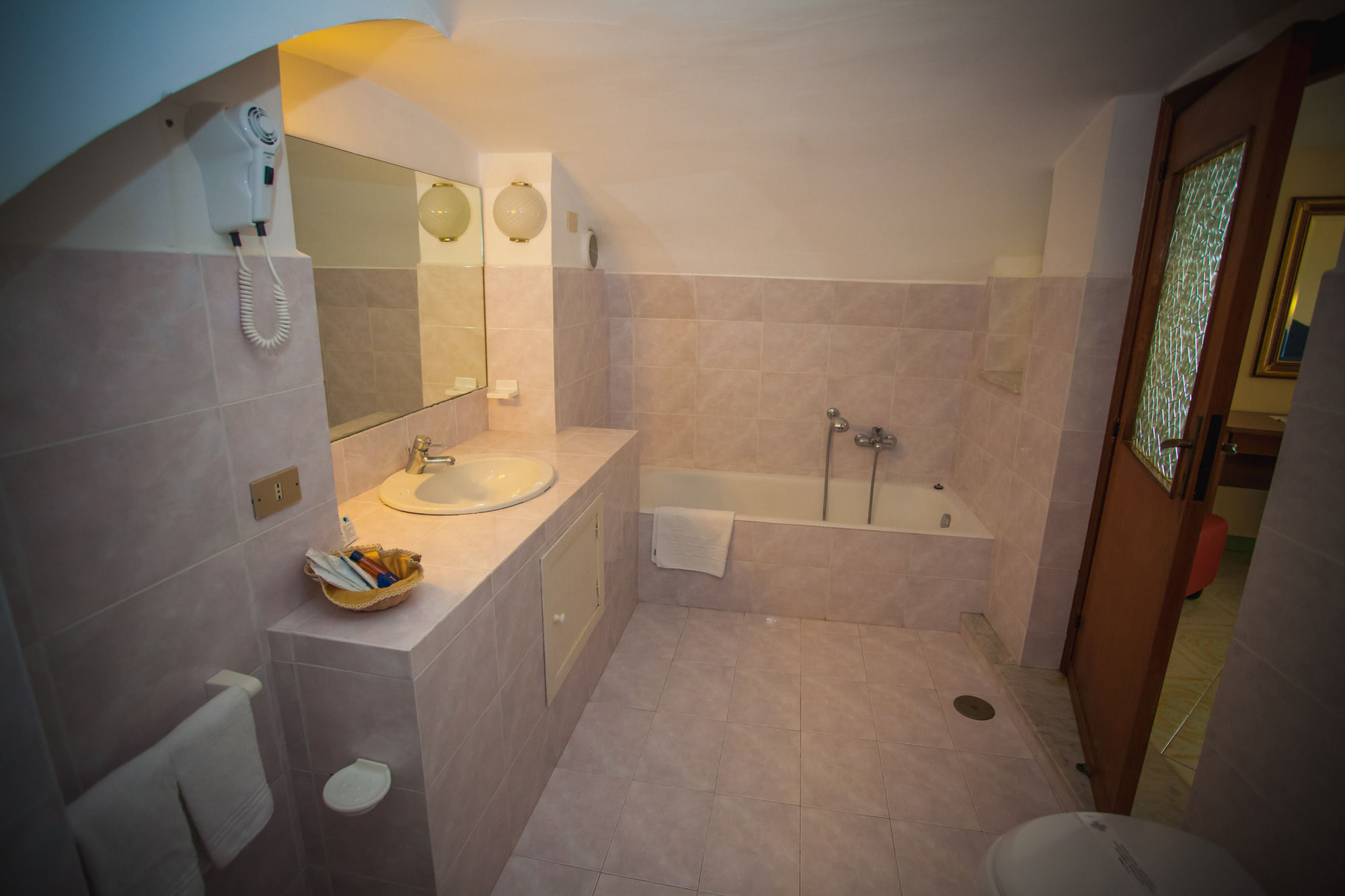 Фото Hotel Bonadies