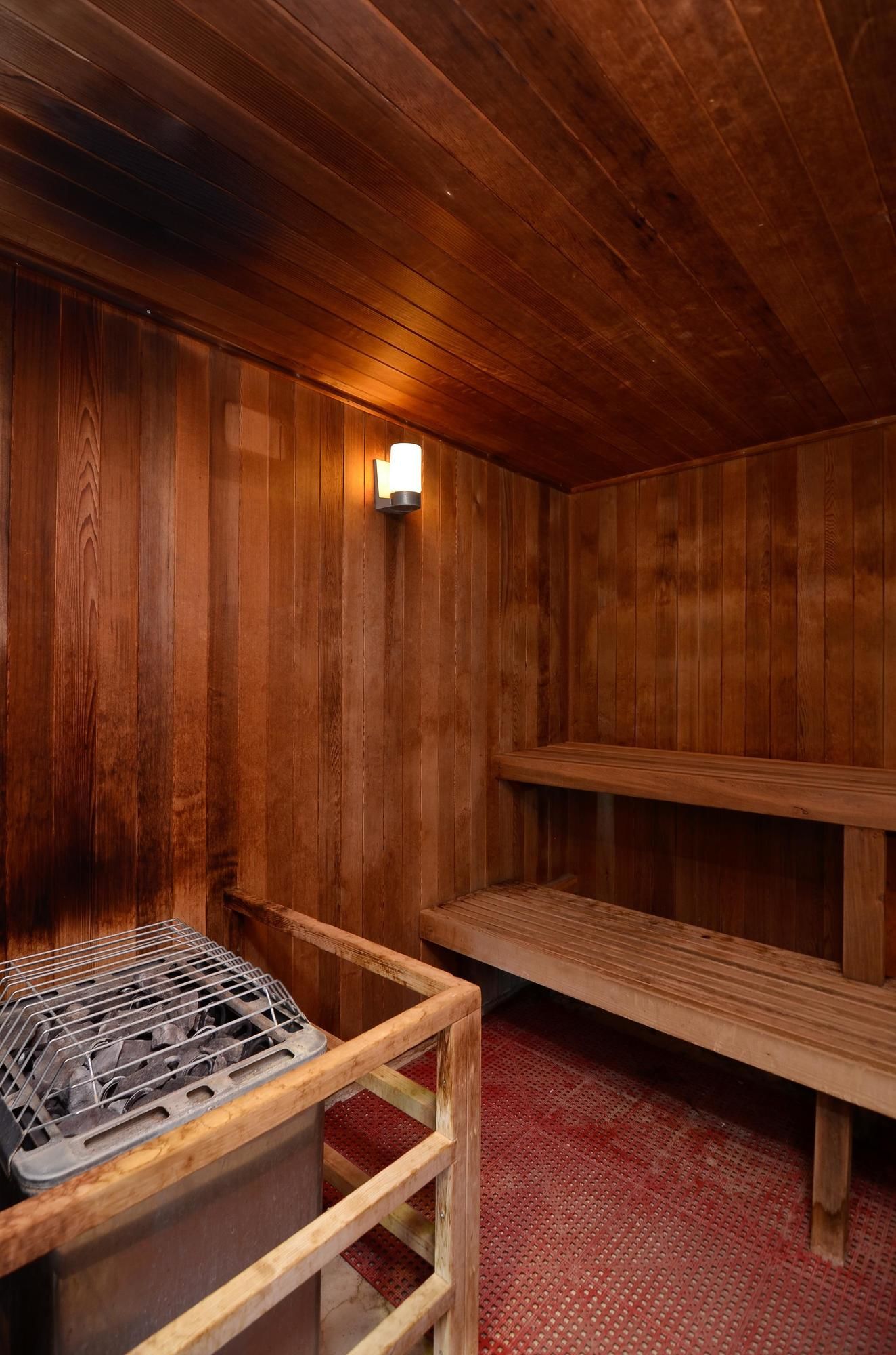 Фото Best Western Lighthouse Suites Inn